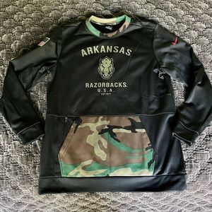 Nike Arkansas Razorbacks crew neck sweatshirt size men’s large
